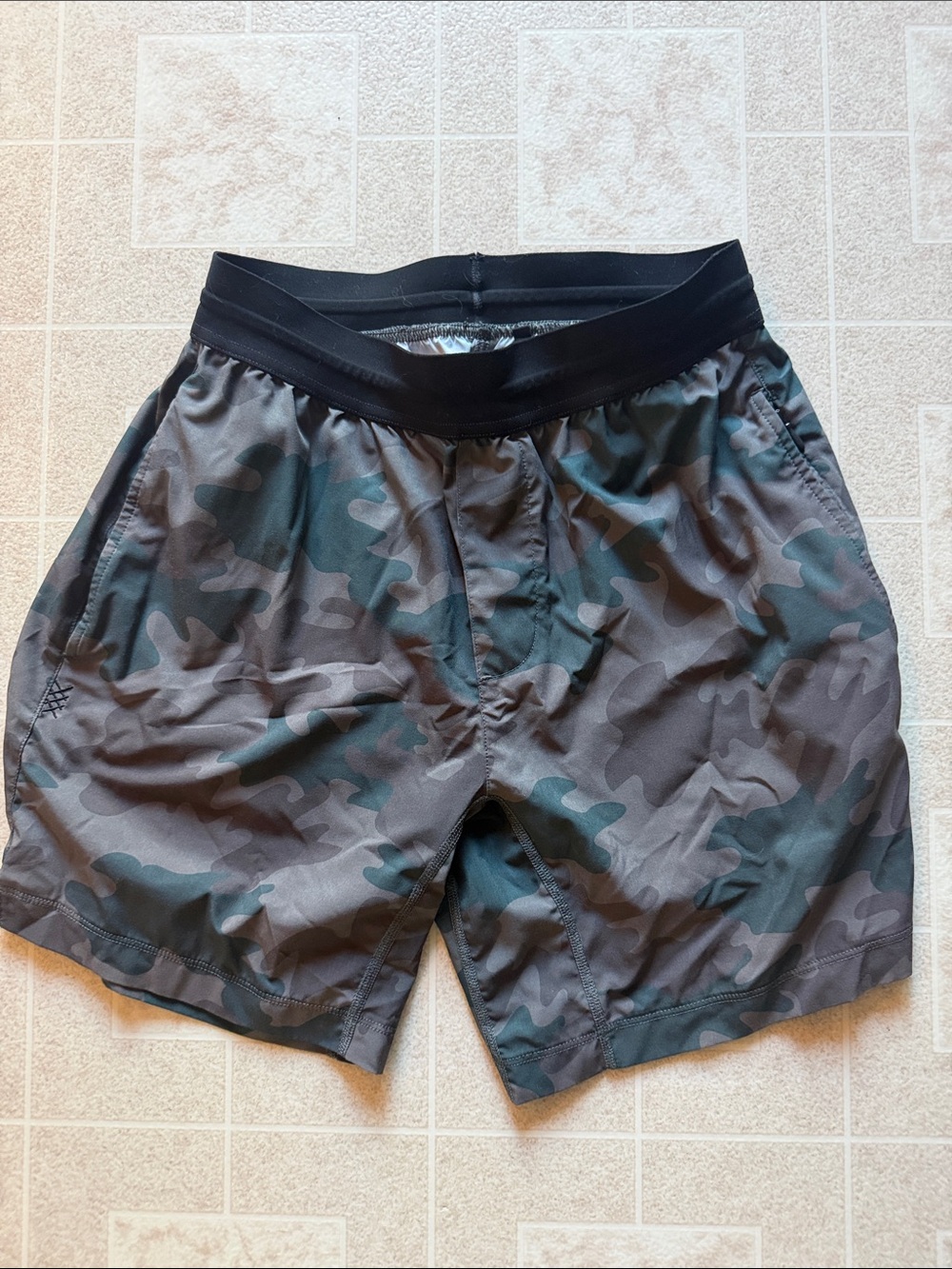 Men's Camo Athletic Shorts - Black & Gray Rhone